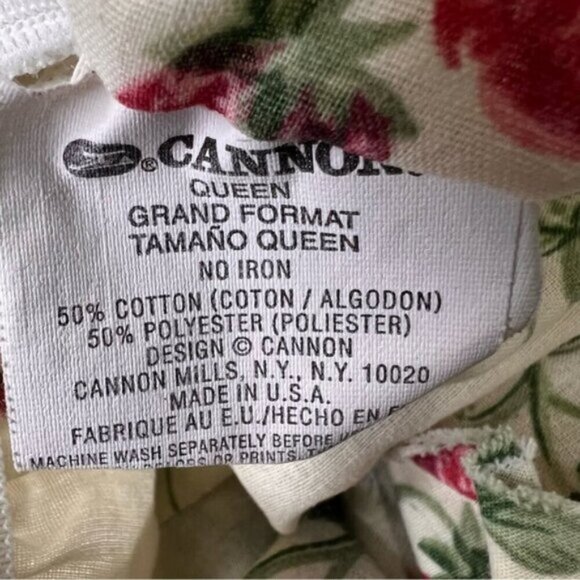 Vintage Cannon Strawberry Vines Queen Size Fitted & Flat Sheet Set - Picture 7 of 10